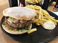 Humm Burger Hamburgueres Artesanais food