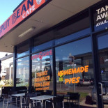 Split Bean Cafe Dentro