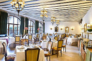 Parador De Santillana Gil Blas. El Jardin De Gil Blas food