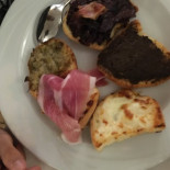 Ustari Di 2 Canton food