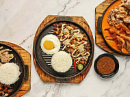 Sisig Society Sm City Batangas food