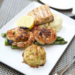 Devon Seafood Steak Hershey Dentro