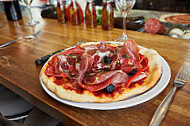 Pizzeria Céléro food