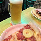 Schmizza Pub Grub food