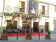 El Temple Cafeteria inside