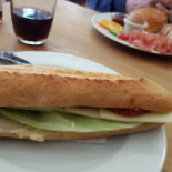 Eclair Au Café Cibo