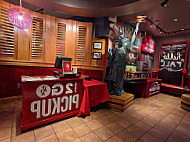 Red Robin Gourmet Burgers And Brews food