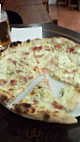 Yoinyo Pizza inside