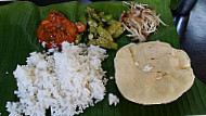 Arati Vilas Banana Leaf food