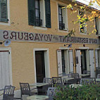 Café Des Voyageurs food