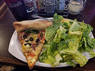 Jersey Boys Pizzeria food