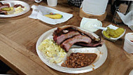 Buzzie's -b-q food