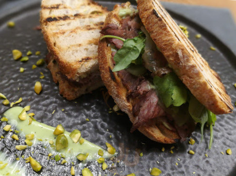 restaurant image