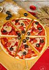 Pizza Drive food