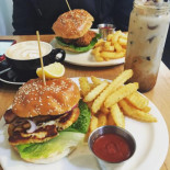 Corner & Bench Cibo