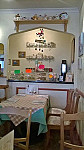 Bondwood Tearooms inside