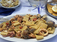 Il Delfino food