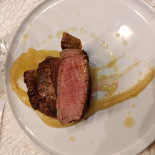 Villa Petrinum Comida