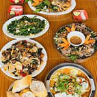 Lạng Sơn Tửu Lầu food