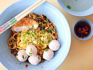 House Of Heng (kopitiam Fish Ball Noodle) food