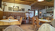 Oberamer Hof inside