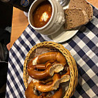 Hofbrau Wirtshaus am Speersort food