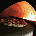 C Pizza Au Feu De Bois Montmagny food