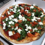 Pizzeria D’asporto Idomi food