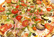 Stella Pizza Breil food