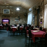 Pratty's Patch Dentro