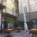 Tre Re À l'intérieur