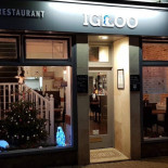 Igloo Restaurants Dentro