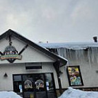 Big Bear Lake Brewing Company outside