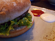 Hans Im Gluck Burgergrill food