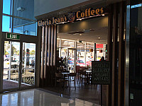 Gloria Jean's Coffees inside