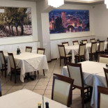 Cozzeria Moro Freoni food