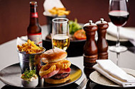 Brasserie At Mercure London Watford food