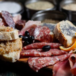 Prosciutteria Viterbo Cantina Dei Papi Comida