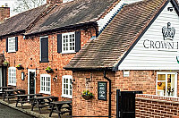 The Crown Inn outside