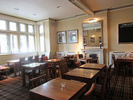 Barringtons Pub And Dining food