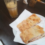 Domi Cafe Nourriture