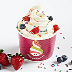 Menchie's Frozen Yogurt food