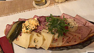 Almhütte Goaßstoi food