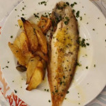 Mimi Beach food