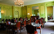 Angelina Versailles food