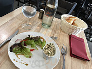 Le Bistrot De Clem food