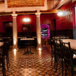 Bove's Inside