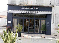 Au Gré Du Vin outside