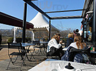 Brasserie Du Parc De Gerland outside