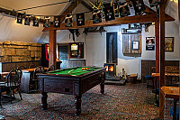 Fox And Hounds inside